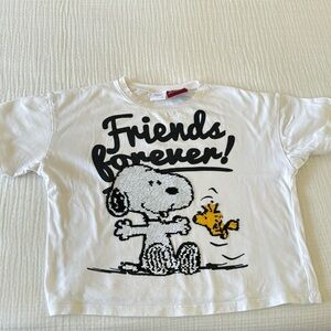 Zara girls Snoopy and Woodstock flippy t-shirt. Size 9.